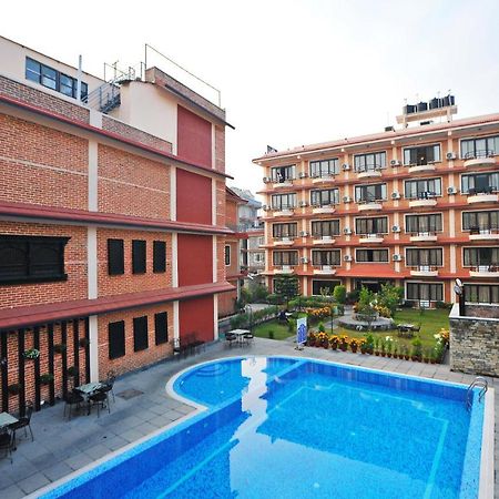 Hotel Dandelion Pokhara Buitenkant foto